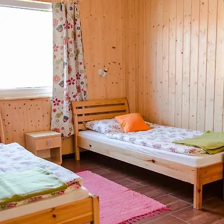 Tawerna Pod Kotwicą pokoje i domy wakacyjne Kadlub Wolny Zewnętrze zdjęcie