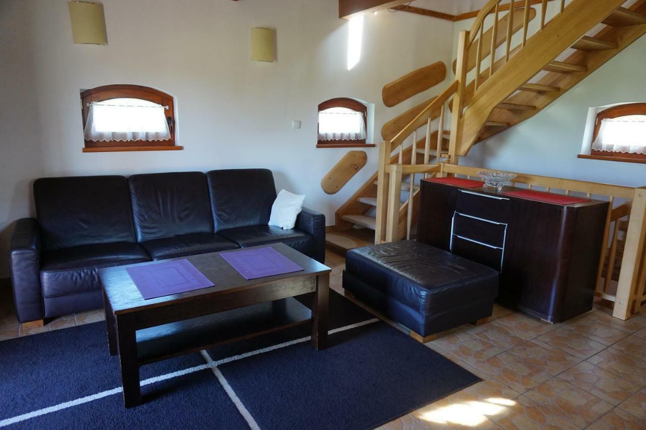 Tawerna Pod Kotwica I Wakacyjne Holiday home *